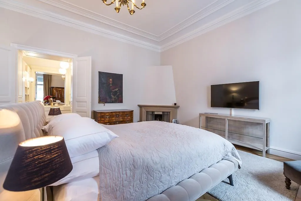 Luxus Palais-Wohnung Am Karlsplatz Vienna 0*,