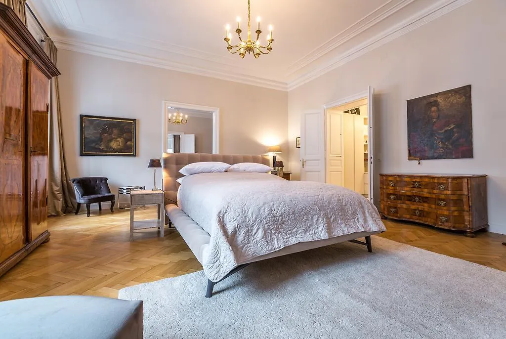 Apartment Luxus Palais-Wohnung Am Karlsplatz Vienna